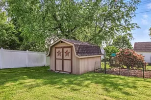 260 S Oakdale Ave, Hermitage, PA 16148 - Photo 10