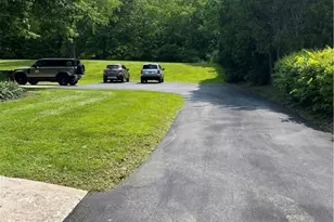 2617 S Hermitage Rd, Hermitage, PA 16148 - Photo 32