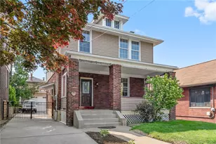 1840 Perrott Ave, Pittsburgh, PA 15212 - Photo 2