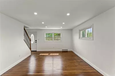 5360 California Ave, Bethel Park, PA 15102 - Photo 4