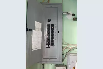 3884 East St, Observatory Hill, PA 15214 - Photo 32