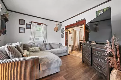 225 Park St, Grove City Boro, PA 16127 - Photo 4