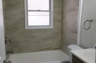 212 Evans Dr, Ellwood City, PA 16117 - Photo 14