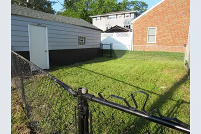 212 Evans Dr, Ellwood City, PA 16117 - Photo 22