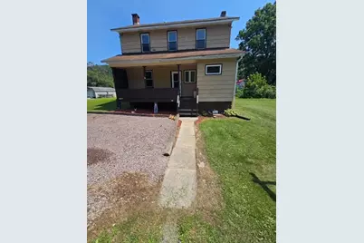 146 Back St, Quemahoning Township, PA 15936 - Photo 1