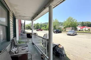 57 Connellsville St, Dunbar, PA 15431 - Photo 8