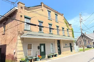 57 Connellsville St, Dunbar, PA 15431 - Photo 2