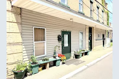 57 Connellsville St, Dunbar, PA 15431 - Photo 4