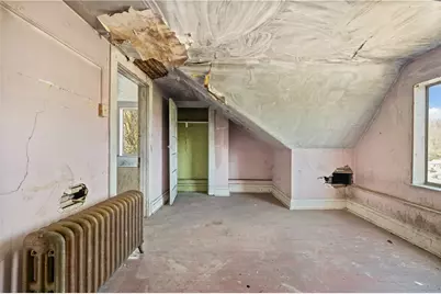 1339 Romanhoff Street, Spring Hill, PA 15212 - Photo 22