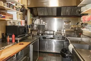 151 Margaret St, Pittsburgh, PA 15210 - Photo 10