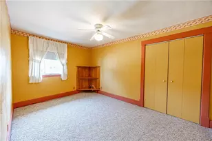 359 Pershing Dr, New Kensington, PA 15068 - Photo 16