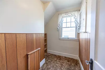 359 Pershing Dr, New Kensington, PA 15068 - Photo 20