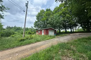 22 Howes Ln, Deemston Boro, PA 15333 - Photo 10