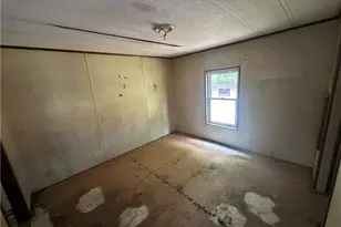 22 Howes Ln, Deemston Boro, PA 15333 - Photo 26