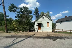 228 Walnut St, Donora, PA 15033 - Photo 1