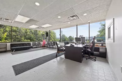 4167 Steubenville Pike, Robinson Twp, PA 15205 - Photo 10