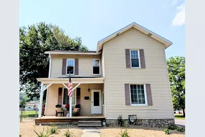 323 E 2nd St, Derry Boro, PA 15627 - Photo 1