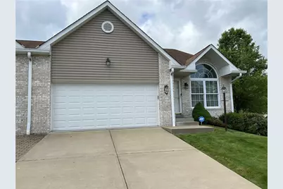 607 Crestview Ln, Lower Burrell, PA 15068 - Photo 2