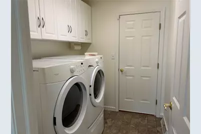 607 Crestview Ln, Lower Burrell, PA 15068 - Photo 20