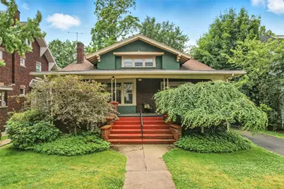 946 Alcoma St, Sharon, PA 16146 - Photo 1