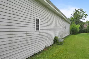 511 Joffre Bulger Rd, Smith Township, PA 15053 - Photo 4