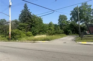 616 Lincoln Ave, Lincoln Larimer, PA 15206 - Photo 2