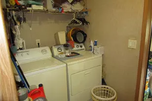 615 Amy Ln, Center Township, PA 16001 - Photo 12