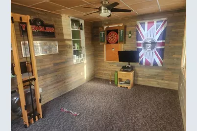 223 Hoeveler, Springdale Boro, PA 15144 - Photo 6