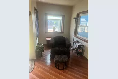 223 Hoeveler, Springdale Boro, PA 15144 - Photo 2