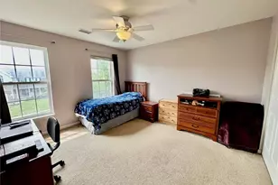 1869 Pioneer, Pittsburgh, PA 15143 - Photo 20