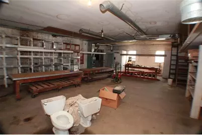 712 Magee Ave & 8th St, Jeannette, PA 15644 - Photo 6