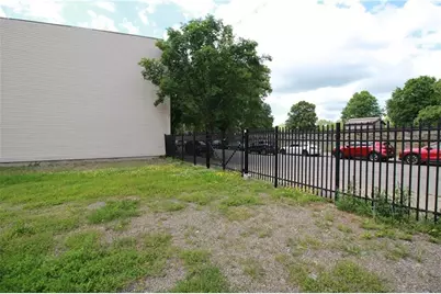 4614 Penn Ave, Pittsburgh, PA 15224 - Photo 8