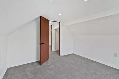 114 Oliver Dr, White Oak, PA 15131 - Photo 14