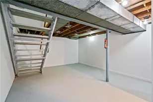 114 Oliver Dr, White Oak, PA 15131 - Photo 22