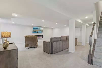 332 Red Bud Ln, South Strabane, PA 15301 - Photo 24