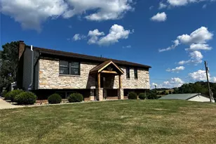 516 Chestnut Ridge Rd, Amwell, PA 15301 - Photo 2