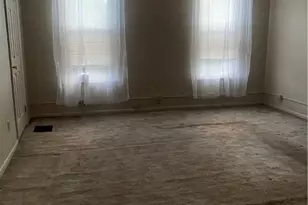 21 1st St, California, PA 15419 - Photo 14