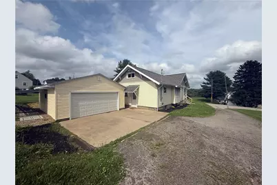 4352 Ellwood Rd, Wayne Township, PA 16101 - Photo 2