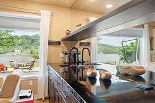 548 Penn St, Verona, PA 15147 - Photo 14