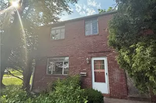 2701 Lincoln Ave, Clairton, PA 15025 - Photo 1