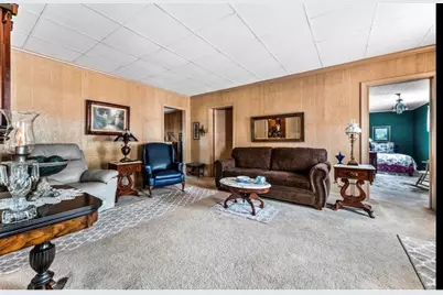 334 E State Street, Sharon, PA 16146 - Photo 8