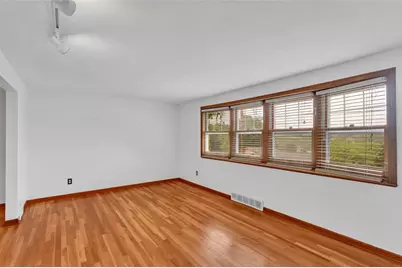 134 Franklin Dr, Greensburg, PA 15601 - Photo 8