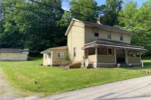 810 Pleasant View Smock Rd, Menallen Township, PA 15480 - Photo 1