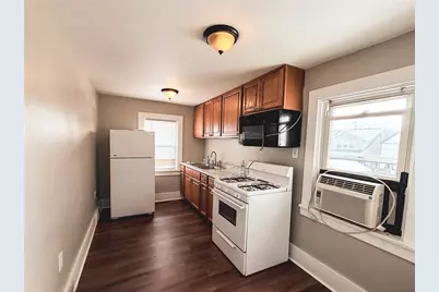 330 12th Ave #2, New Brighton, PA 15066 - Photo 4