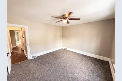 330 12th Ave #2, New Brighton, PA 15066 - Photo 16