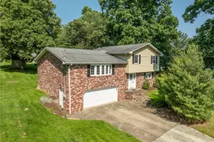 756 Arona Rd, Hempfield Township, PA 15672 - Photo 1