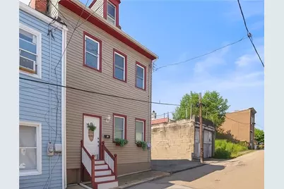 841 Blossom Way, Pittsburgh, PA 15212 - Photo 1