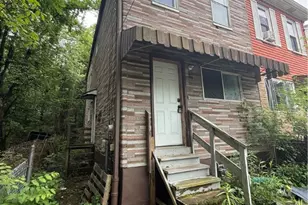 10 Courtright St, Marshall Shadeland, PA 15212 - Photo 2