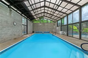 2370 Morrow Rd, Pittsburgh, PA 15241 - Photo 20