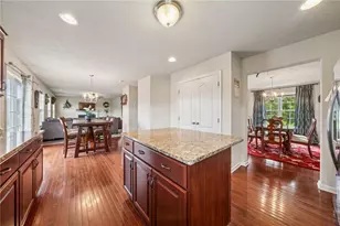 517 Callie Ct, Rostraver, PA 15089 - Photo 8